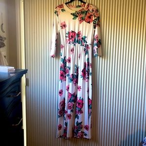Floral maxi dress